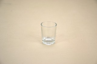 Stampedlis pohár v alakú 2,9 cl ma:4,7cm sz:3,5cm t:3cm