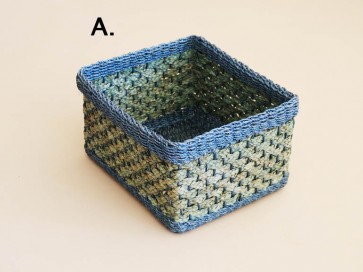 Retro doboz I/2 vegyes szinekben A - kék