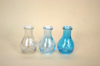 Váza üveg 5x8cm 3 féle