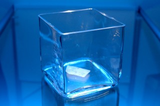 Váza kocka 10*10*10 cm üveg víztiszta