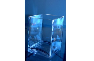 Váza kocka 12*12*17 cm üveg víztiszta