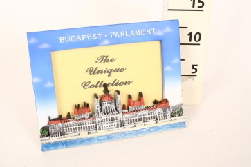 P.KÉPT.PARLAMENT 9*12CM W