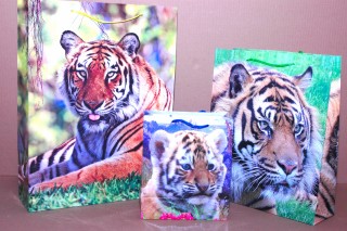 Dísztasak zsinórfüles, tigris fotós dekor 34*28 cm