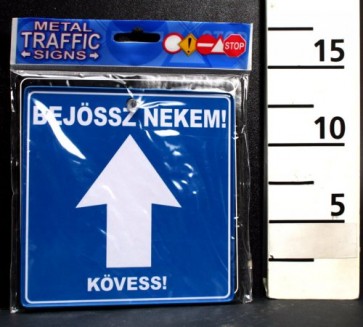 KRT.BEJÖSSZ NEKEM!KÖVESS!