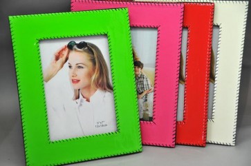 Fényképtartó bõr 13x18cm pink-zöld-narancs-krém 4 féle