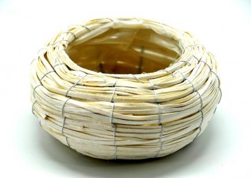 Kaspó félgömb vesszõ 13x8x12cm fehér @