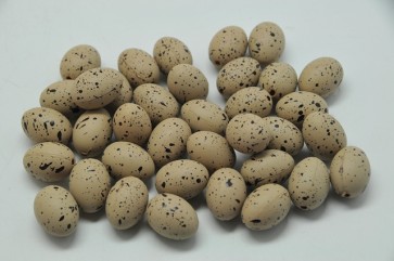 Tojás mûanyag 2,5cm barna S/36 @