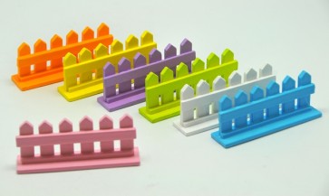 Kerítés fa 9x2,2x4cm színes 7 féle