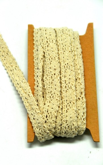 Csipke textil 2cmx5m krém