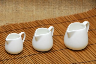 Kiöntõ porcelán 1,4 dl