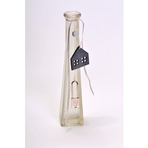 Üveg palack házikó dekorációval 4x4x21cm szürke